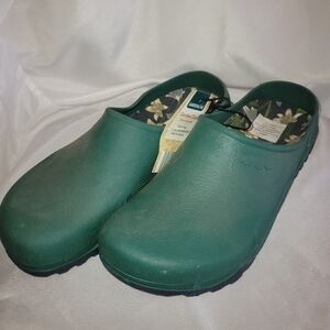 Sz 9/10 Teal-Green Clogs with Floral Lining